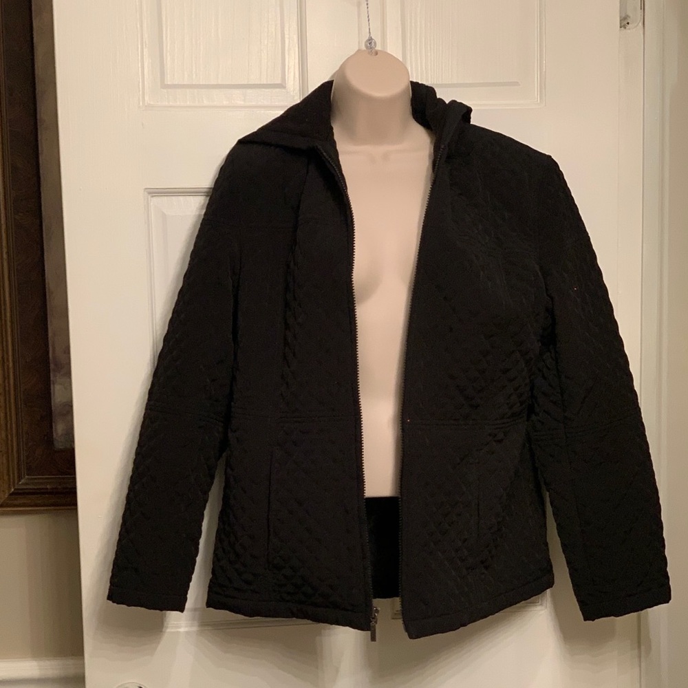 Esprit black hooded quilted jacket short